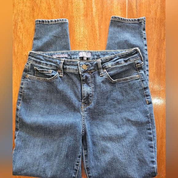 NYDJ ladies jeans - Picture 2 of 4